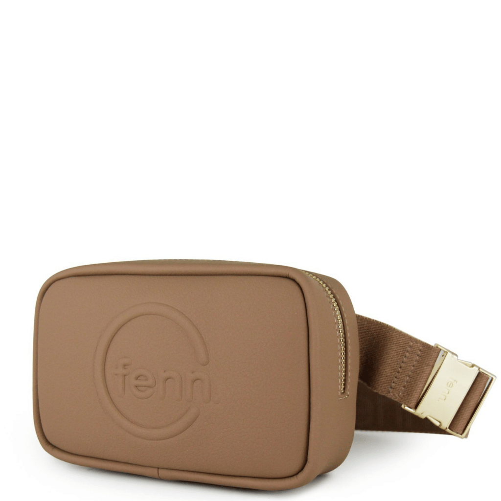 Fenn Collection Camera Pouch Sling 022 Capuccino gold hardware front3qrtr png