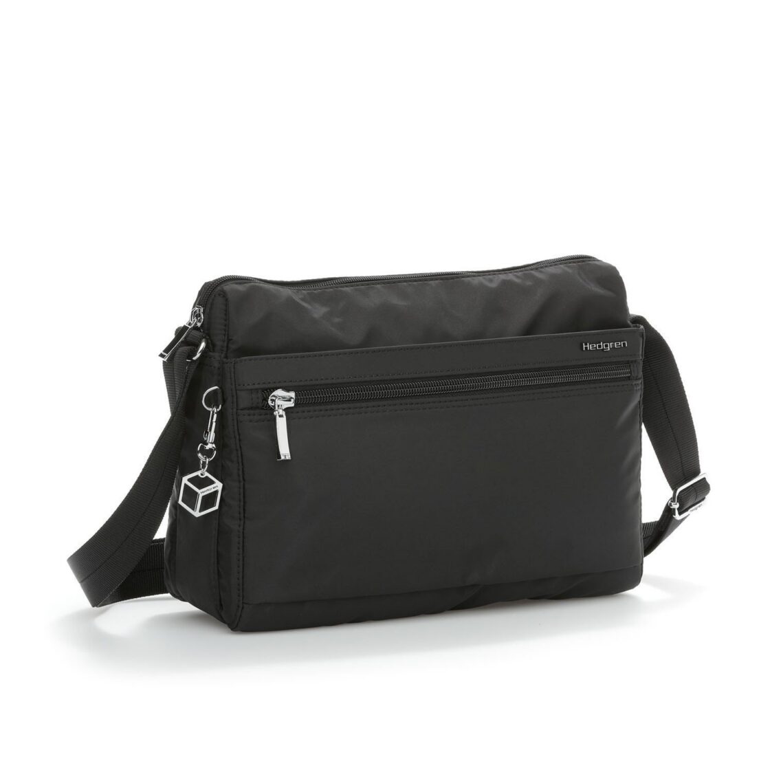 Hedgren Inner City Handbag HIC176 BlackFront3qrtr jpg